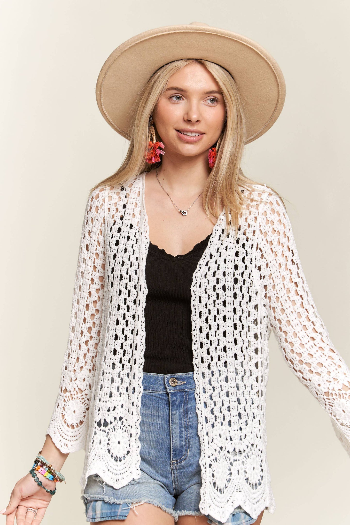 CROCHET CARDIGAN WITH SCALLOP HEM: BEIGE
