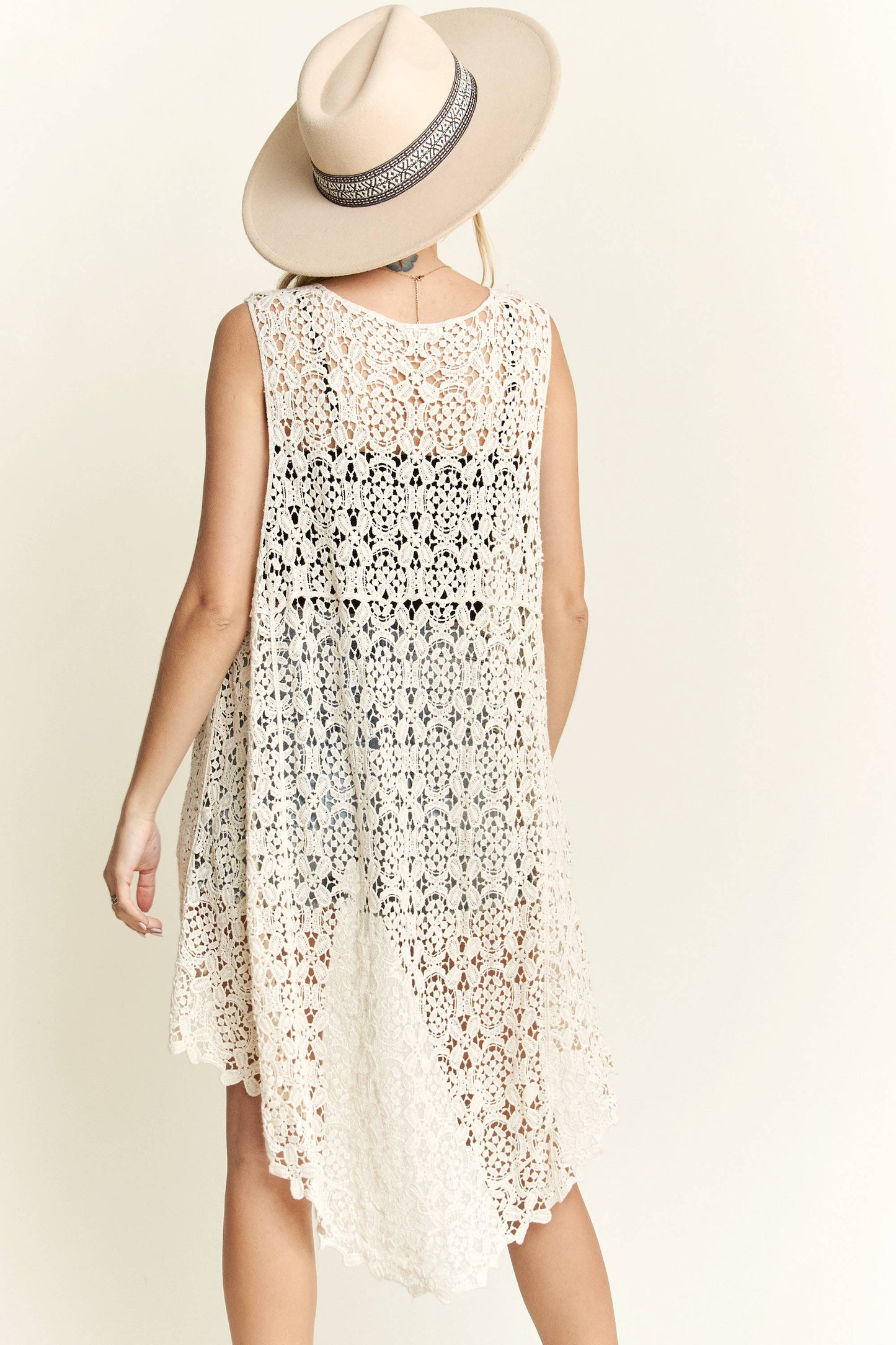 CROCHET HI-LOW VEST CARDIGAN: BEIGE