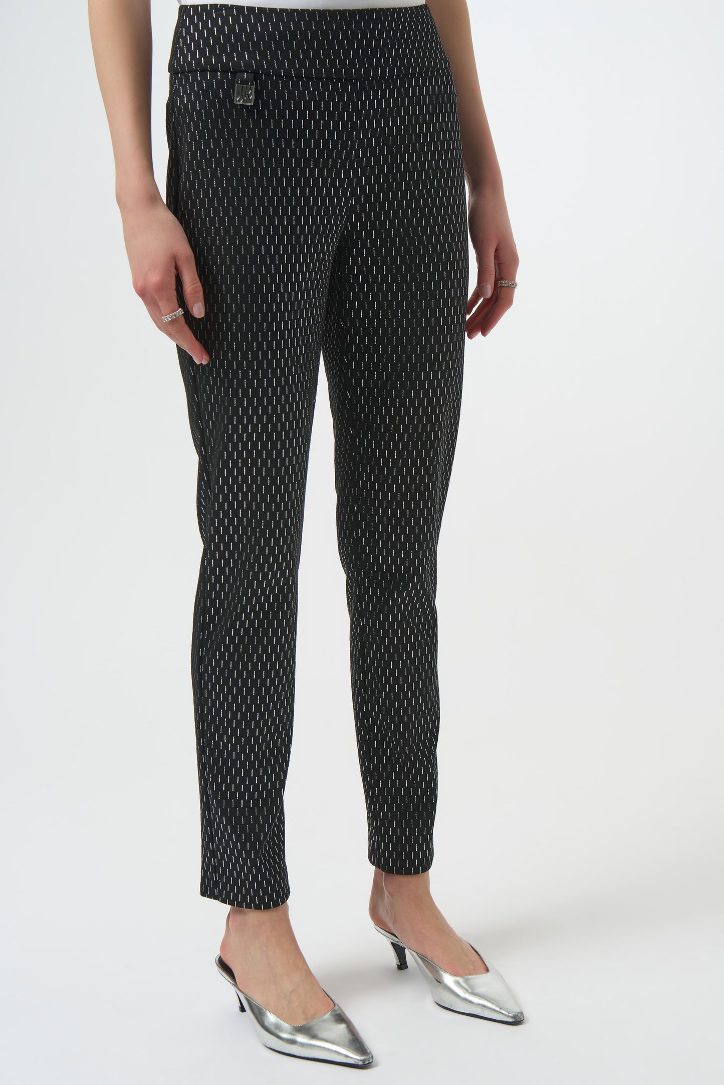 Foiled Heavy Knit Slim Fit Pants