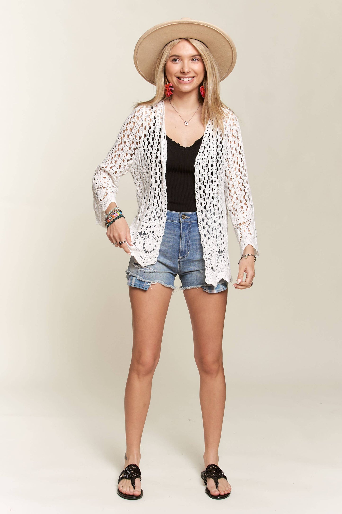 CROCHET CARDIGAN WITH SCALLOP HEM: BEIGE