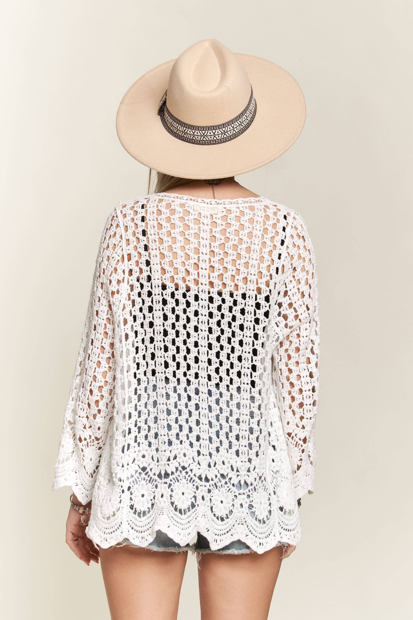 CROCHET CARDIGAN WITH SCALLOP HEM: BEIGE