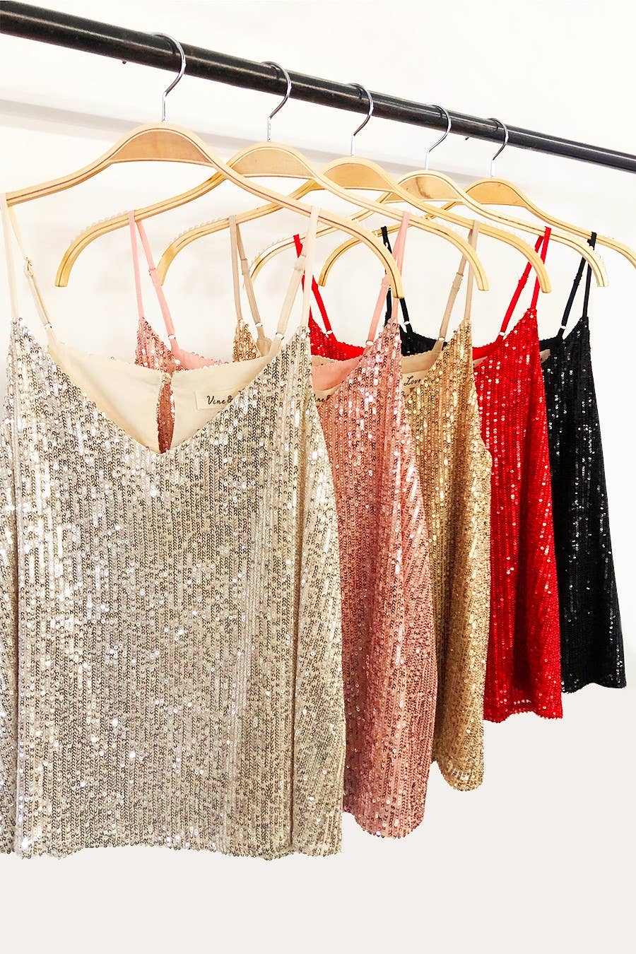 V&L - Solid color sequin tank top in Blush