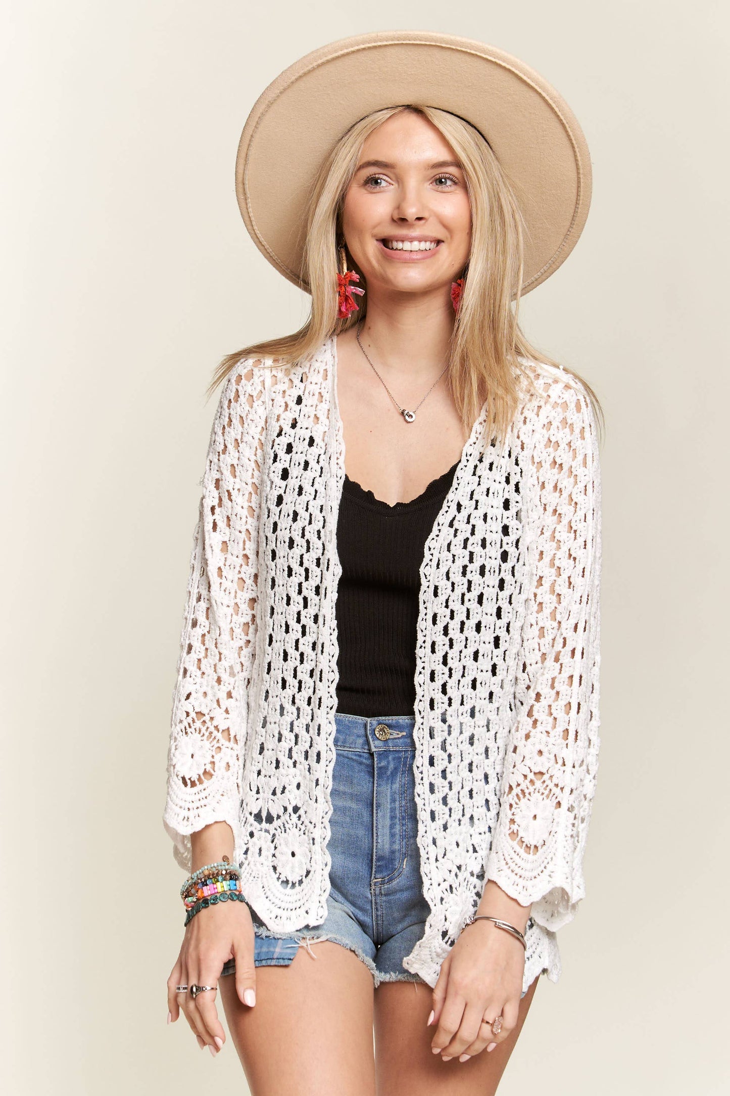 CROCHET CARDIGAN WITH SCALLOP HEM: BEIGE