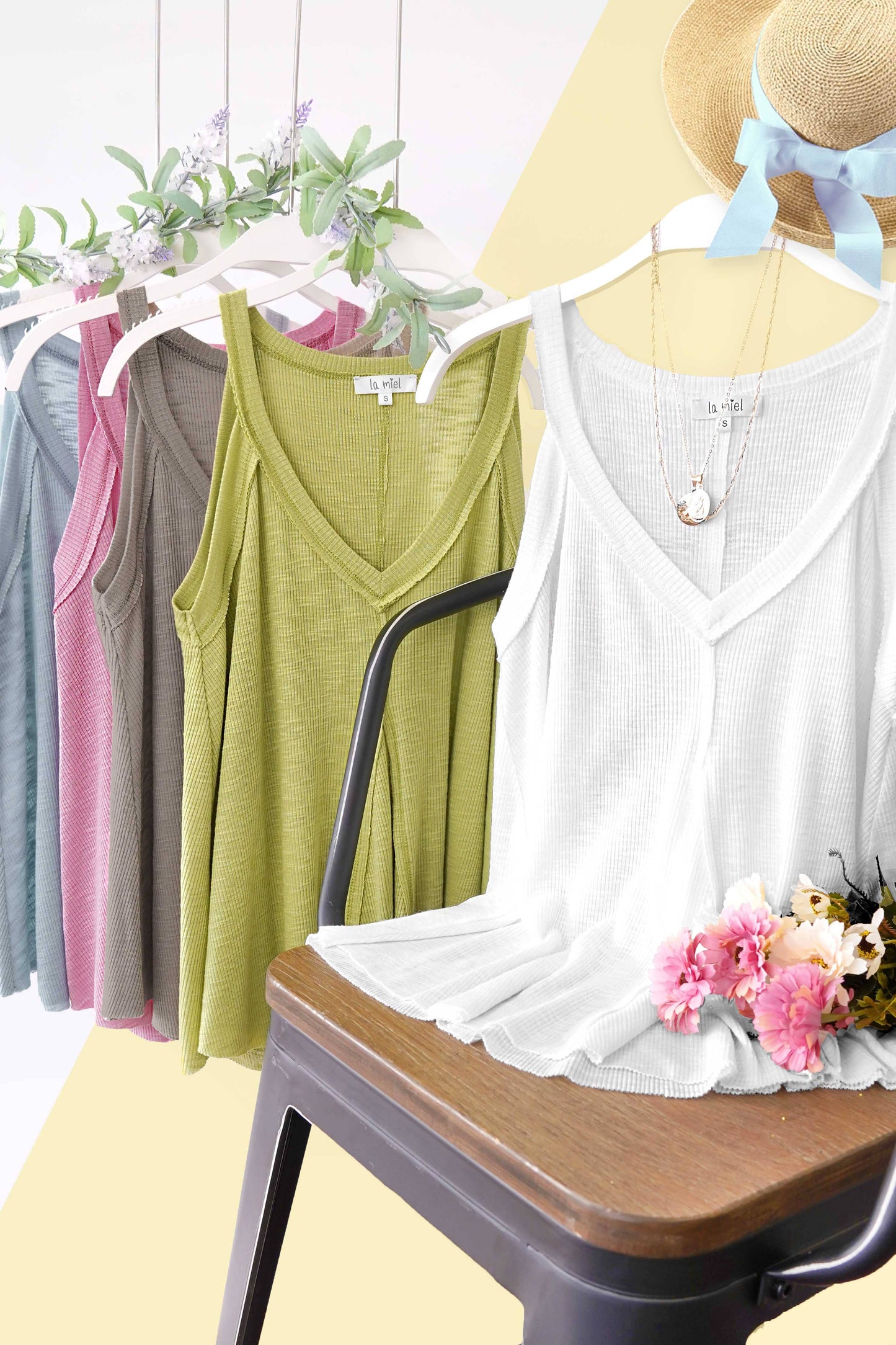 Ribbed Jersey Fabric Relaxed Fit V-neck Tank Top: Pine