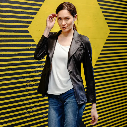 Clara Sunwoo - JK124 - Liquid Leather ™ Signature Pocket Blazer: Black / S