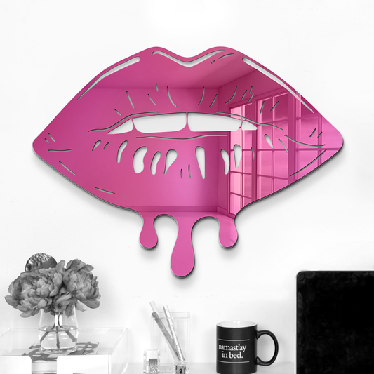 Melting Lips Mirror