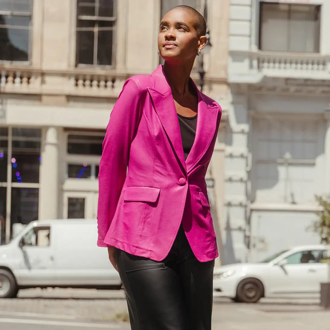 Clara Sunwoo - JK124 - Liquid Leather ™ Signature Pocket Blazer: Black / S