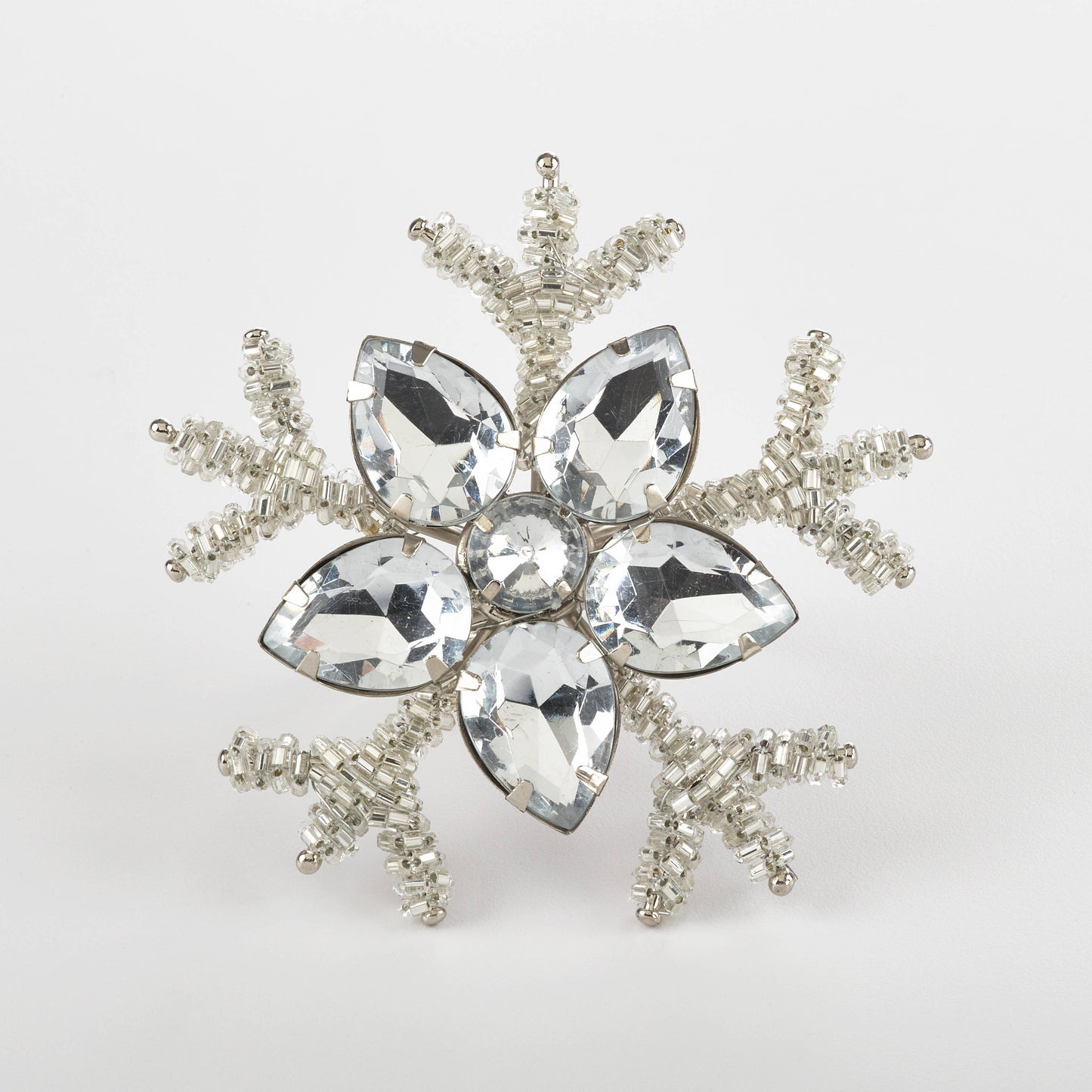 Saro Lifestyle - Snowflake Design Napkin Ring: Silver