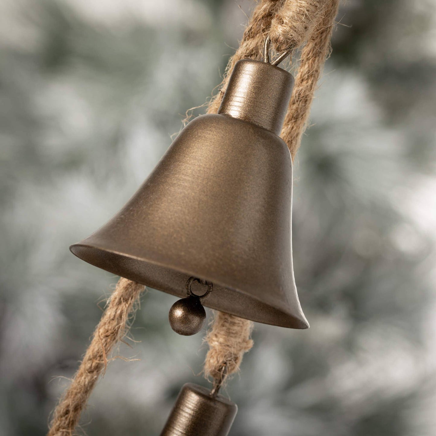 Sullivans Home Decor - BRONZE CHRISTMAS BELL SWAG