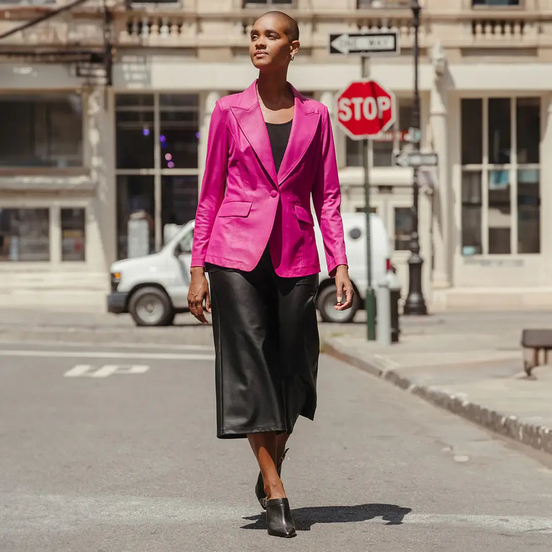 Clara Sunwoo - JK124 - Liquid Leather ™ Signature Pocket Blazer: Black / S