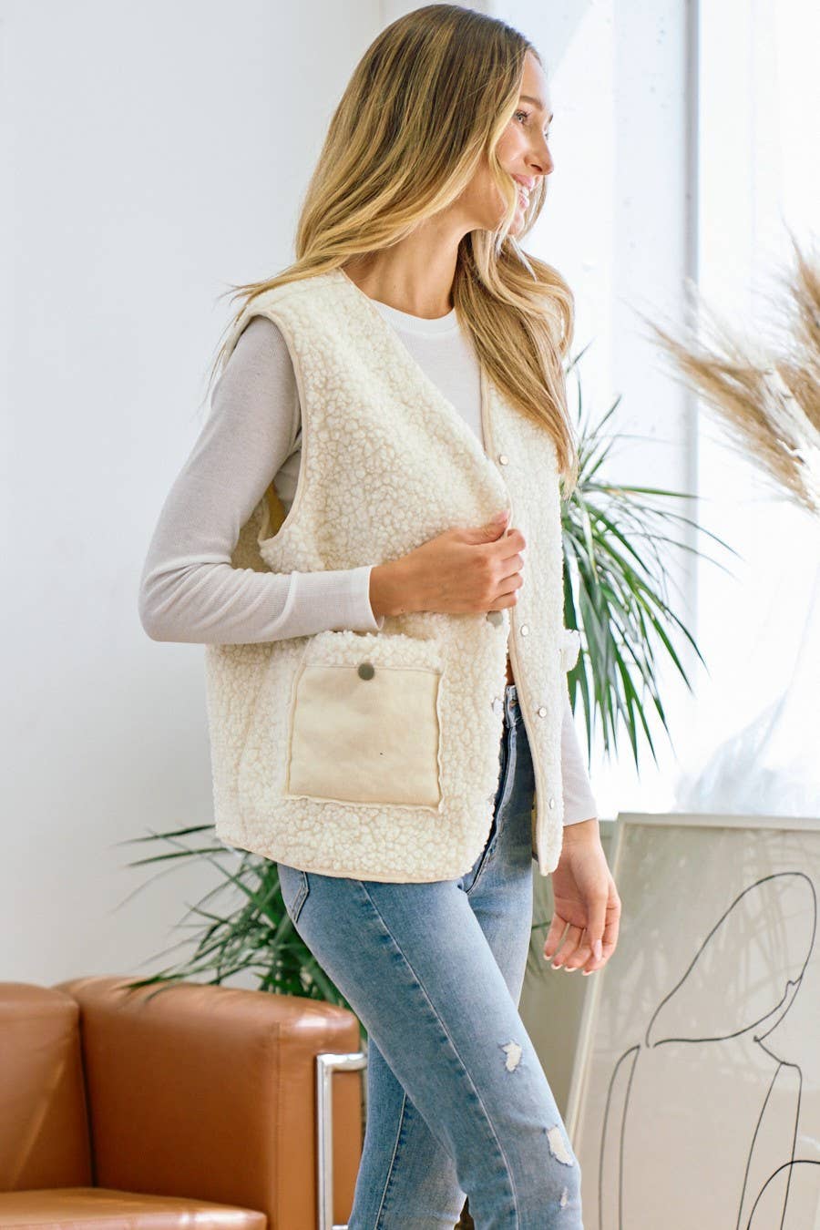 BNS - Shearling Vest: IVORY
