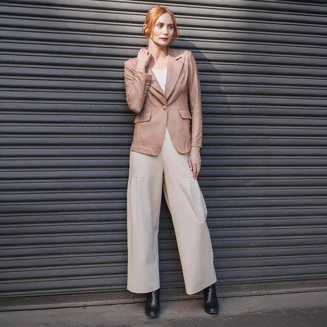 Clara Sunwoo - JK124 - Liquid Leather ™ Signature Pocket Blazer: Black / S