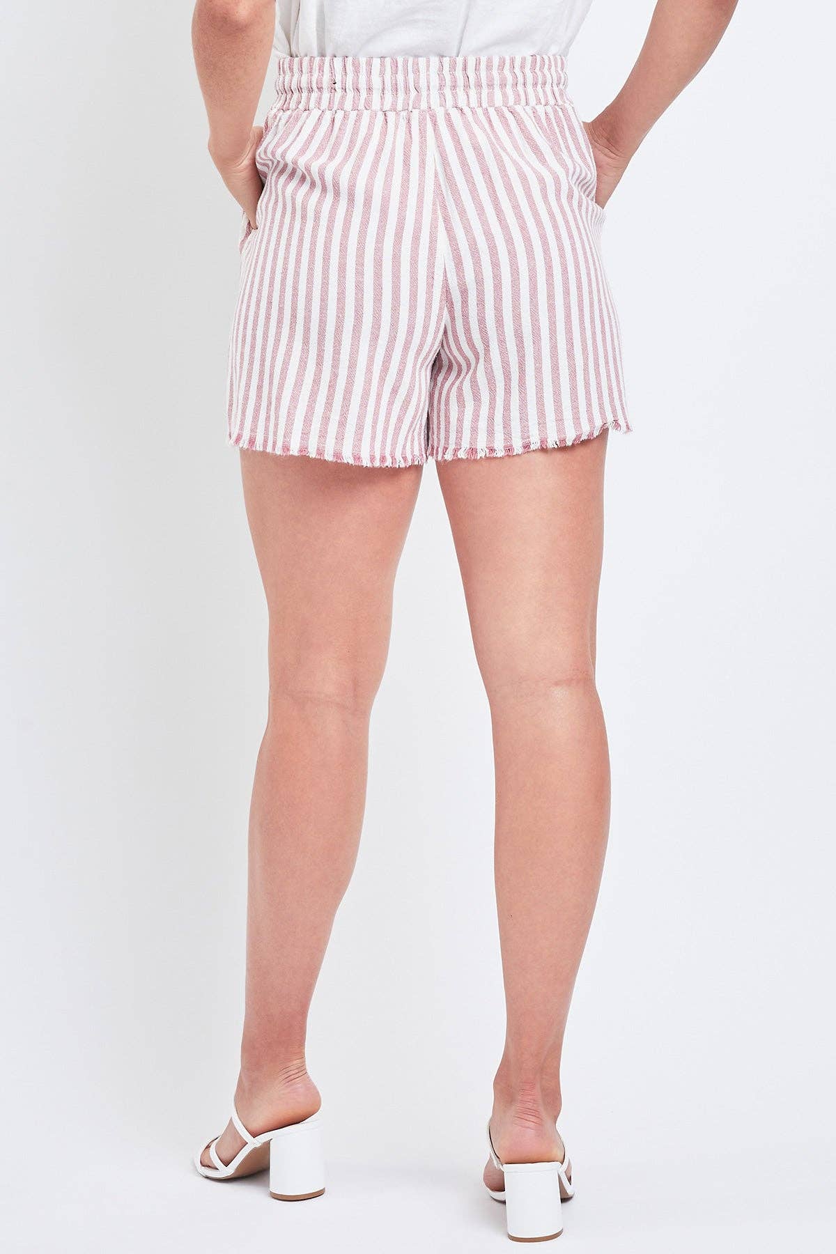 YMI - Missy Linen Lounge Shorts with Frayed Hem RED AWN