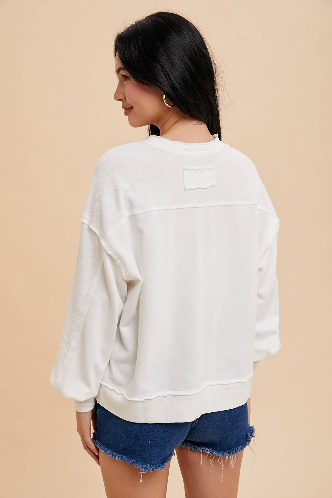 In Loom - GROMMET DETAIL PULLOVER: Off-White