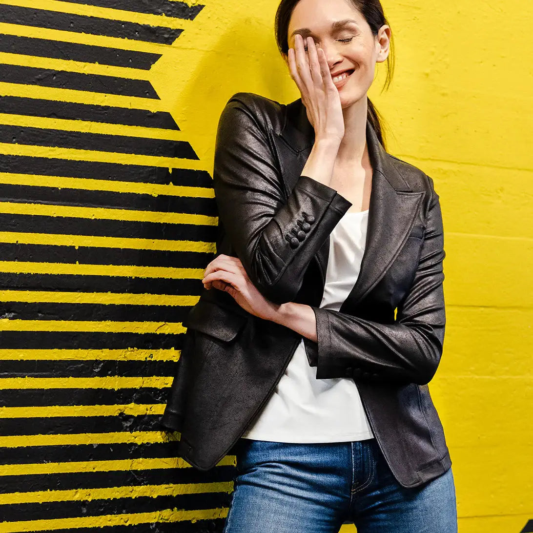 Clara Sunwoo - JK124 - Liquid Leather ™ Signature Pocket Blazer: Black / S