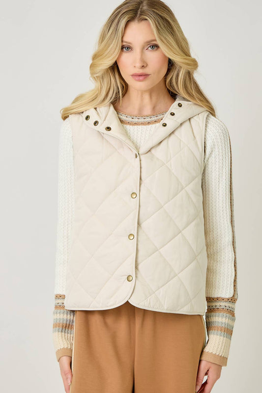 Mystree - Quilted Puffer Hoodie Vest: Ivory