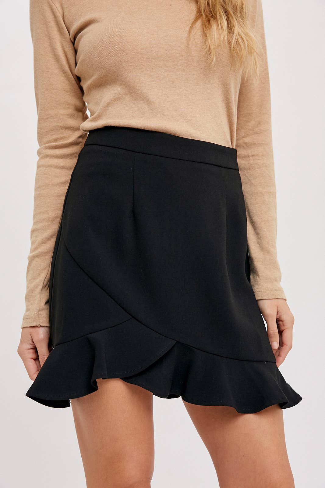 BI- Ruffle Hem Mini Skirt in Black