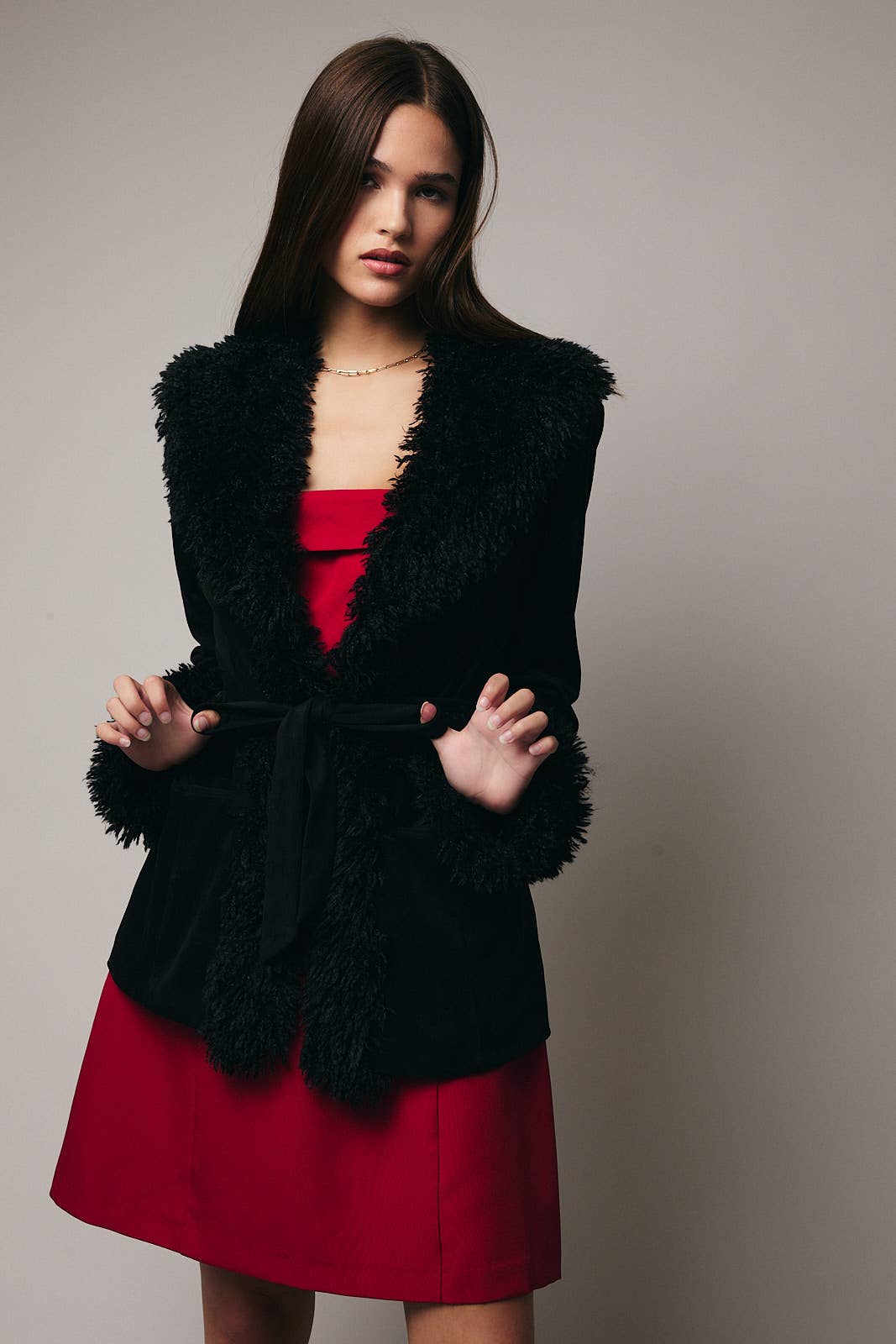 Sunday Edition by LE LIS - LONG SLEEVE FAUX FUR DETAILED SUEDE JACKET: Black