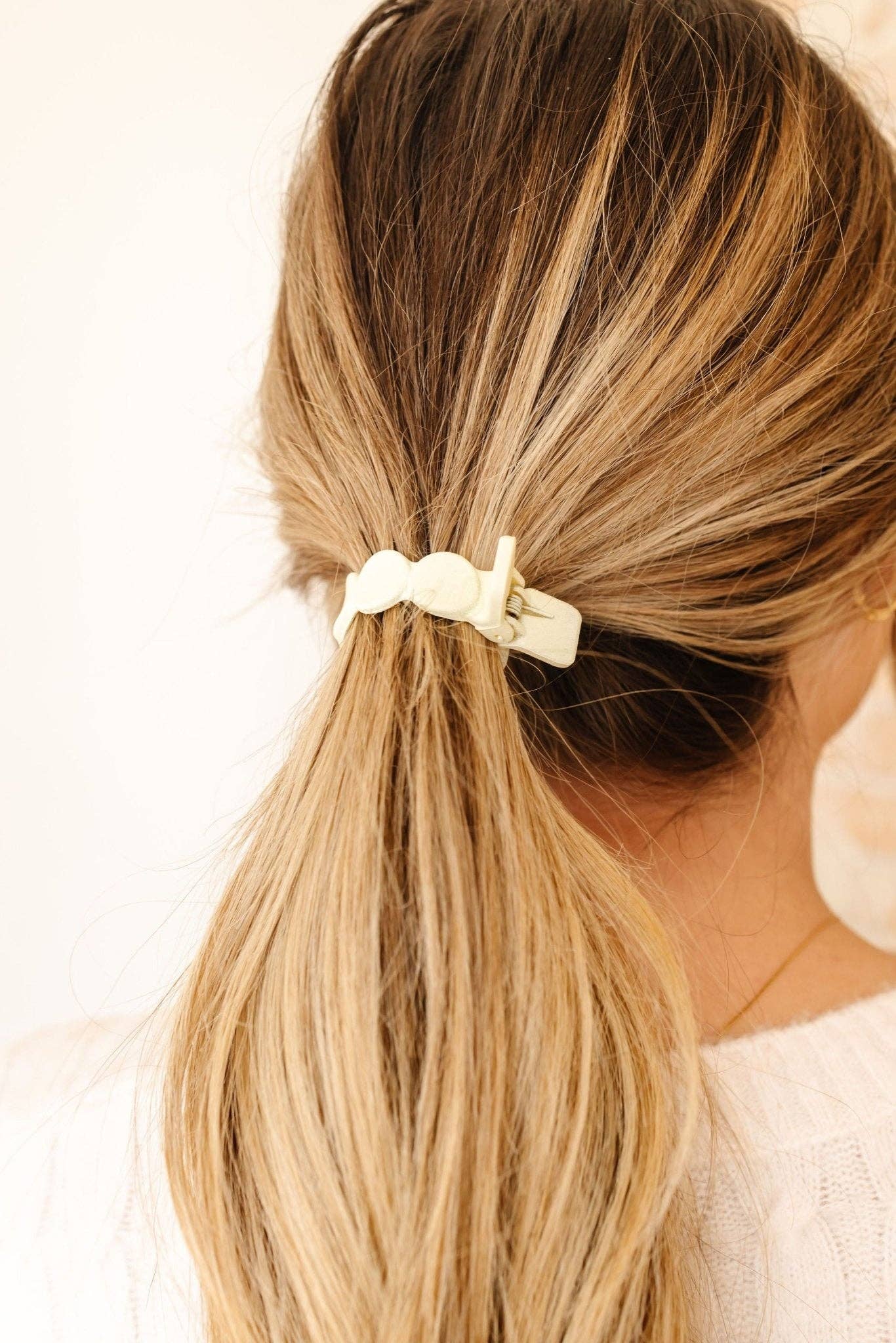 Shop ANDi - Ponytail Claw Clip: Jade / Diagonals