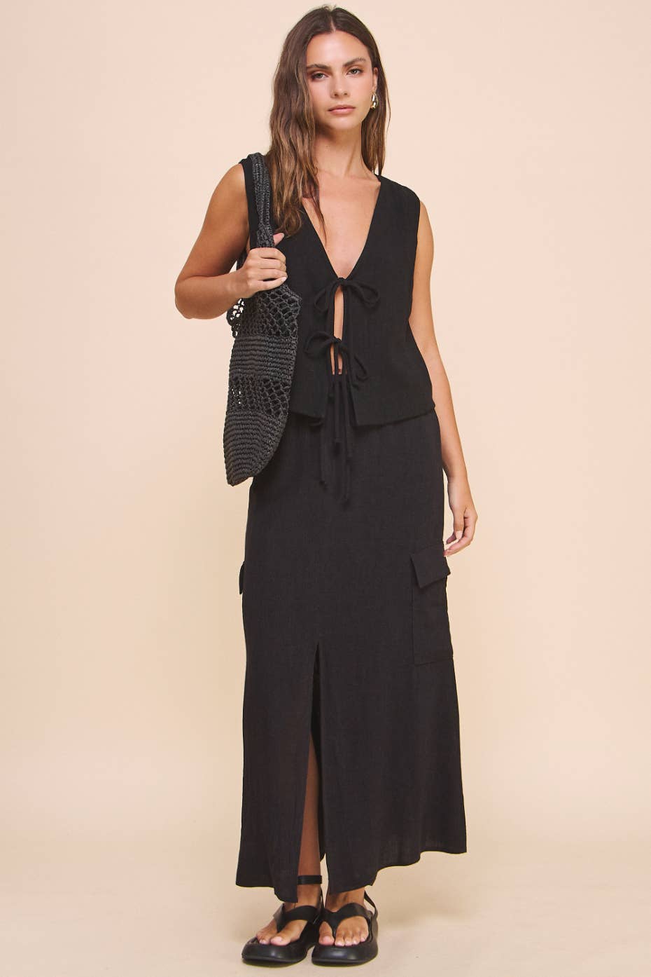 Linen Tie Vest Black: Black