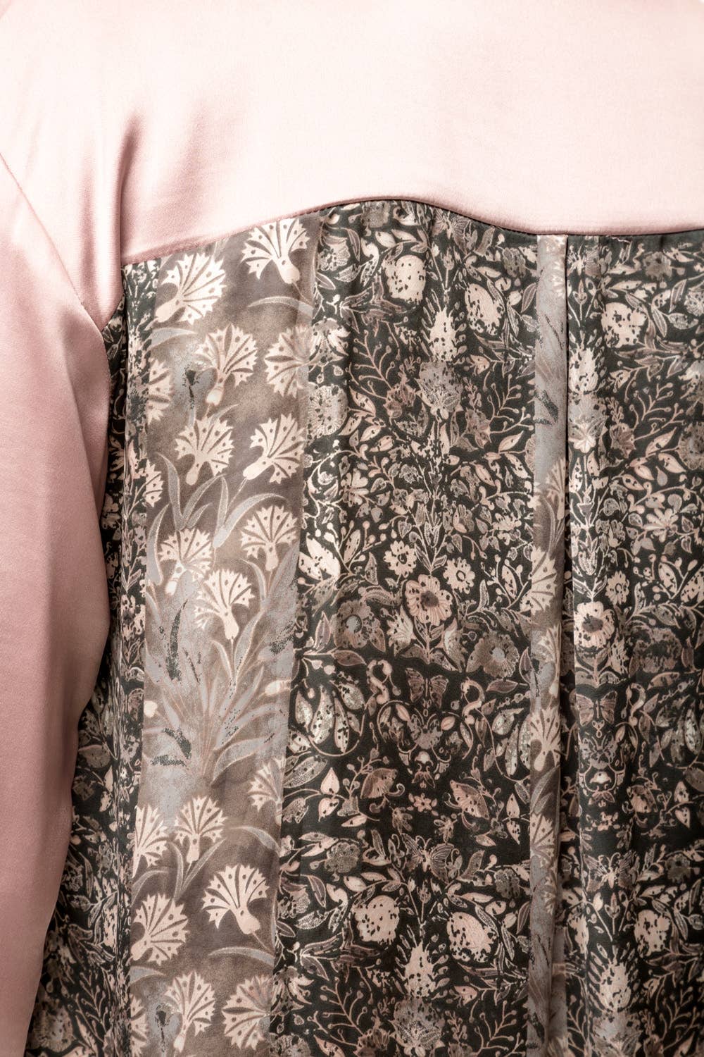 Mystree - Floral Back Shirt / Rose Gold