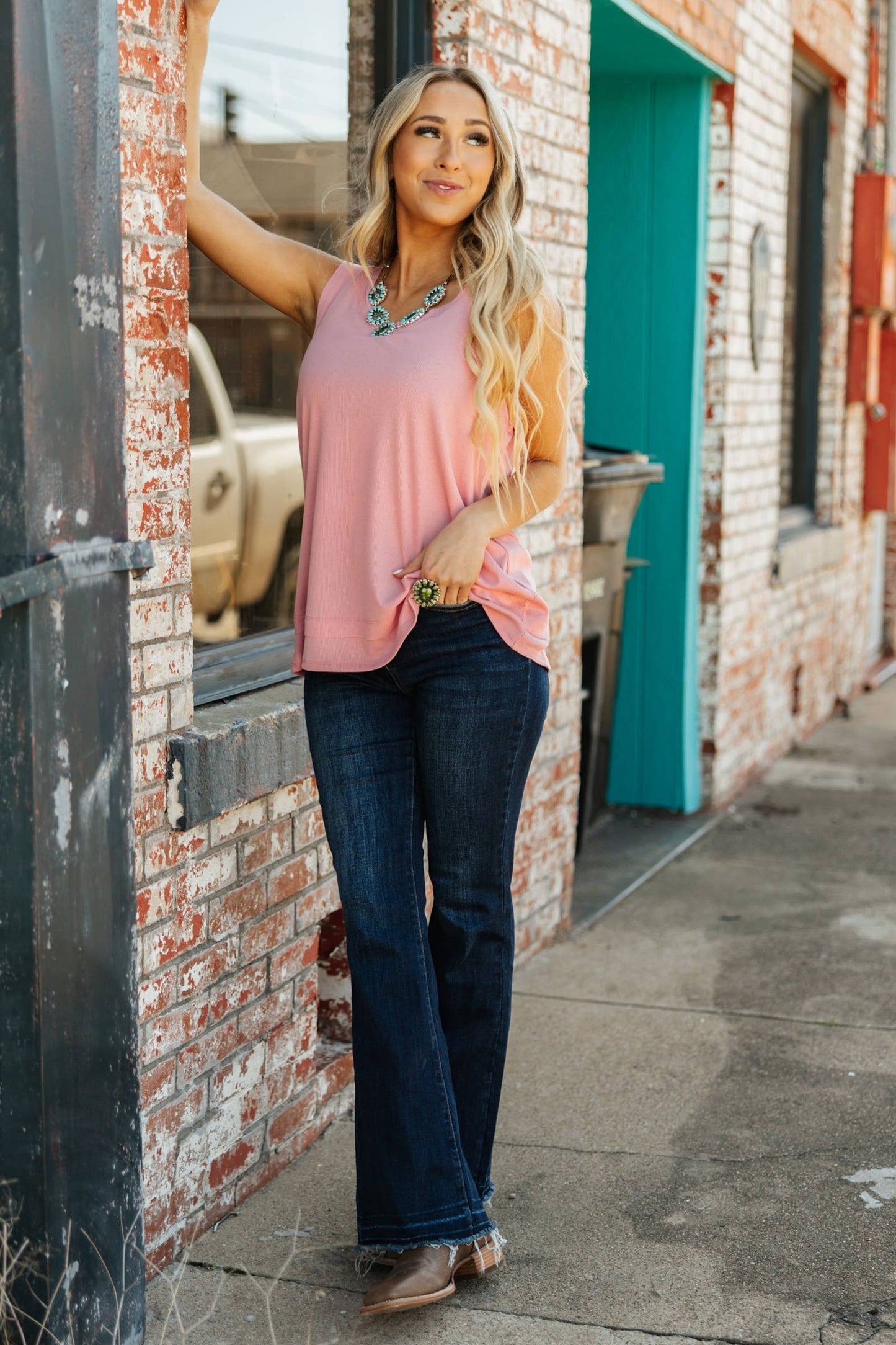 Andrée by Unit - Ribbed Tank Top w/ Raw Edge Detail: CORAL