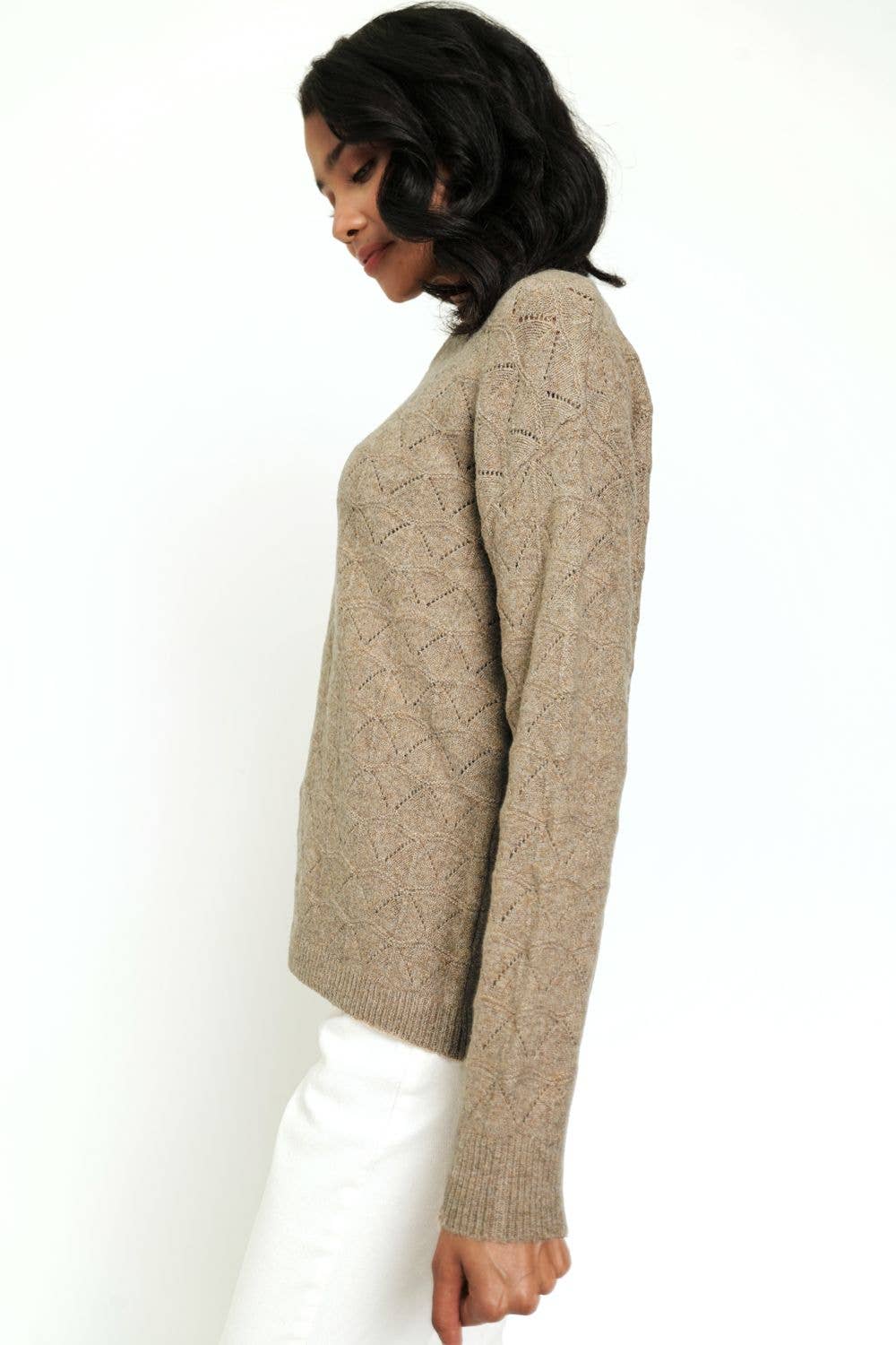 Mystree - Soft Pullover Sweater: Cocoa