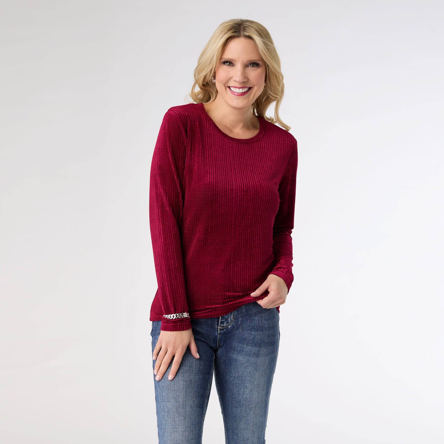 COCO + CARMEN - Delanie Crew Neck Textured Top: Wine