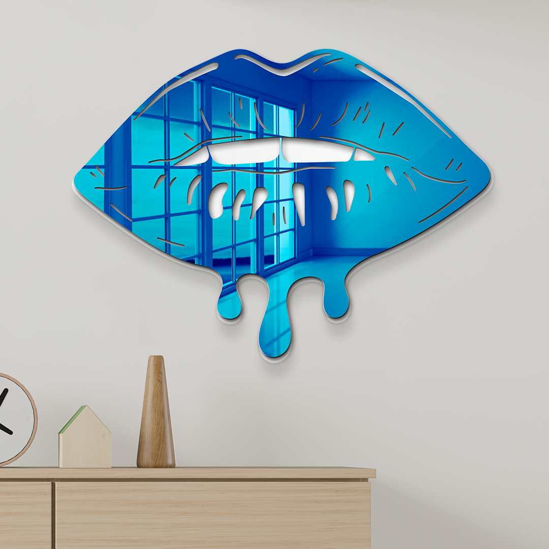 Melting Lips Mirror